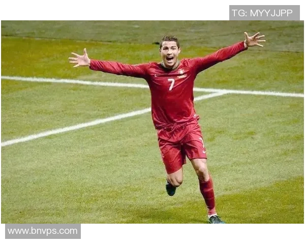 世界最亮眼的足球明星背后的故事与成就揭秘