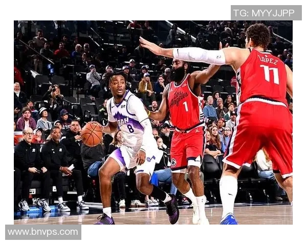 季后赛精彩回顾爵士与快船对决录像重温分析与精彩瞬间分享